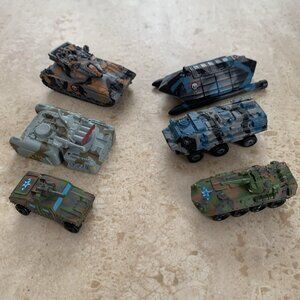 Micro Machines Military Vehicles Lot Humvee Merkava XV-99 Sea Shadow Fuchs